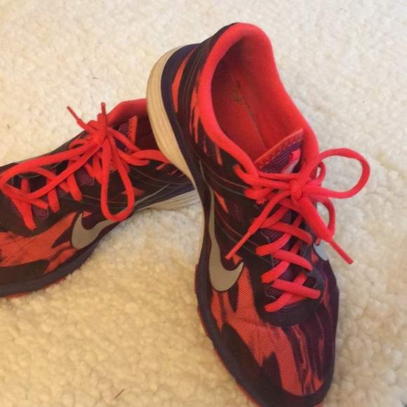 Nike Shoes - Sneakers